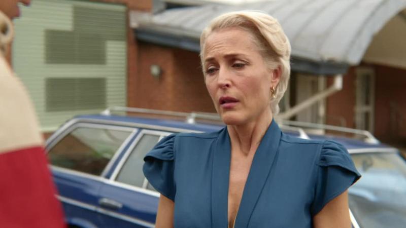 Кадры из сериала Половое воспитание / Сексуальное просвещение (2019)